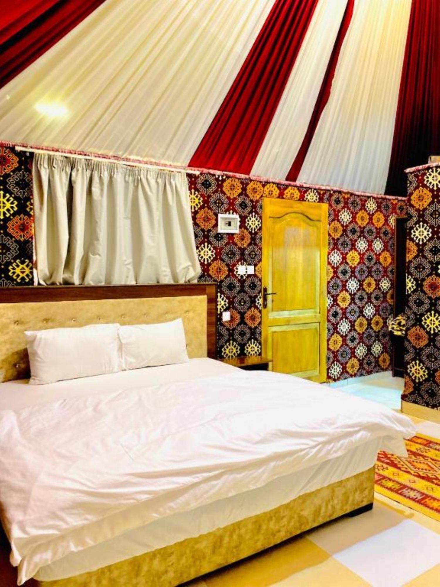 Calm Camp Bed & Breakfast Wadi Rum Exterior photo